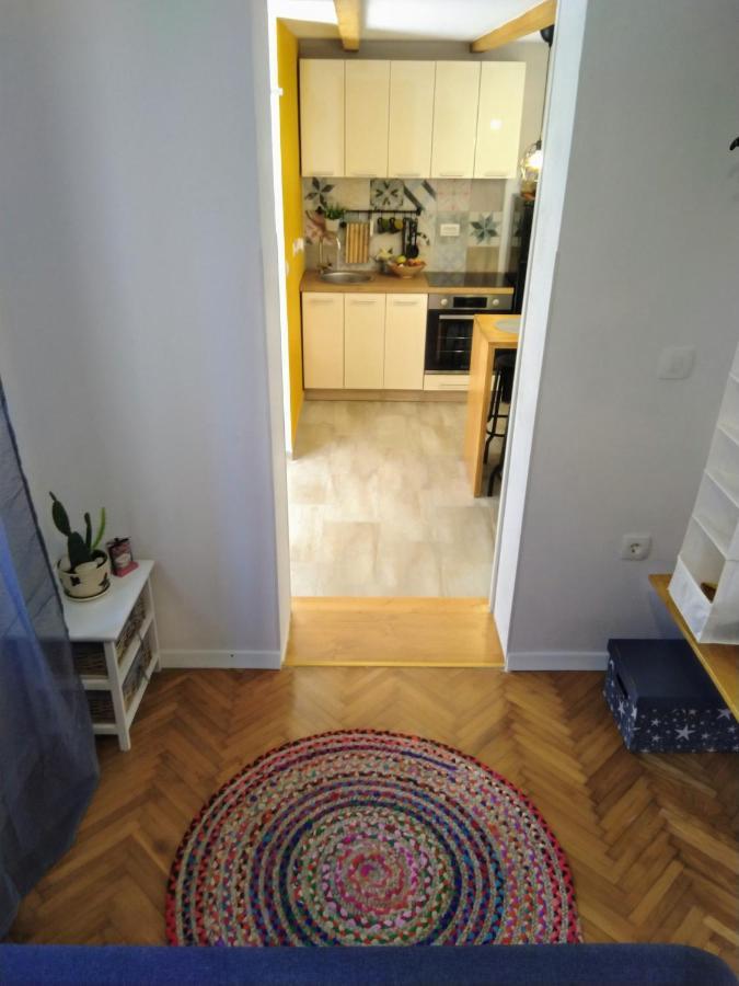Lilly Apartment
